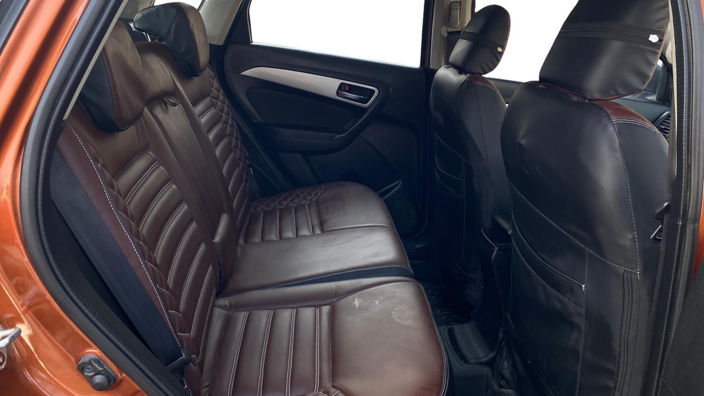 2020 Maruti Vitara Brezza ZXI PLUS, Petrol, Manual, 94,107 km, Right Side Rear Door Cabin