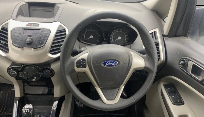 2016 Ford Ecosport TREND+ 1.5L DIESEL, Diesel, Manual, 1,13,977 km, Steering Wheel Close Up