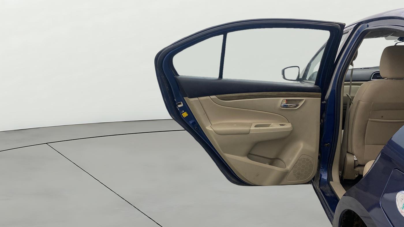 2022 Maruti Ciaz SIGMA 1.5 SHVS MT  PETROL, Petrol, Manual, 44,398 km, LHS Rear Door