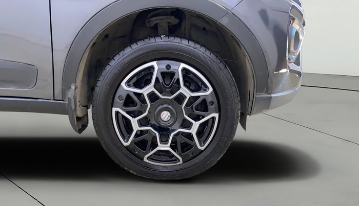 2020 Tata NEXON XM SUNROOF PETROL, Petrol, Manual, 1,16,298 km, Right Front Wheel