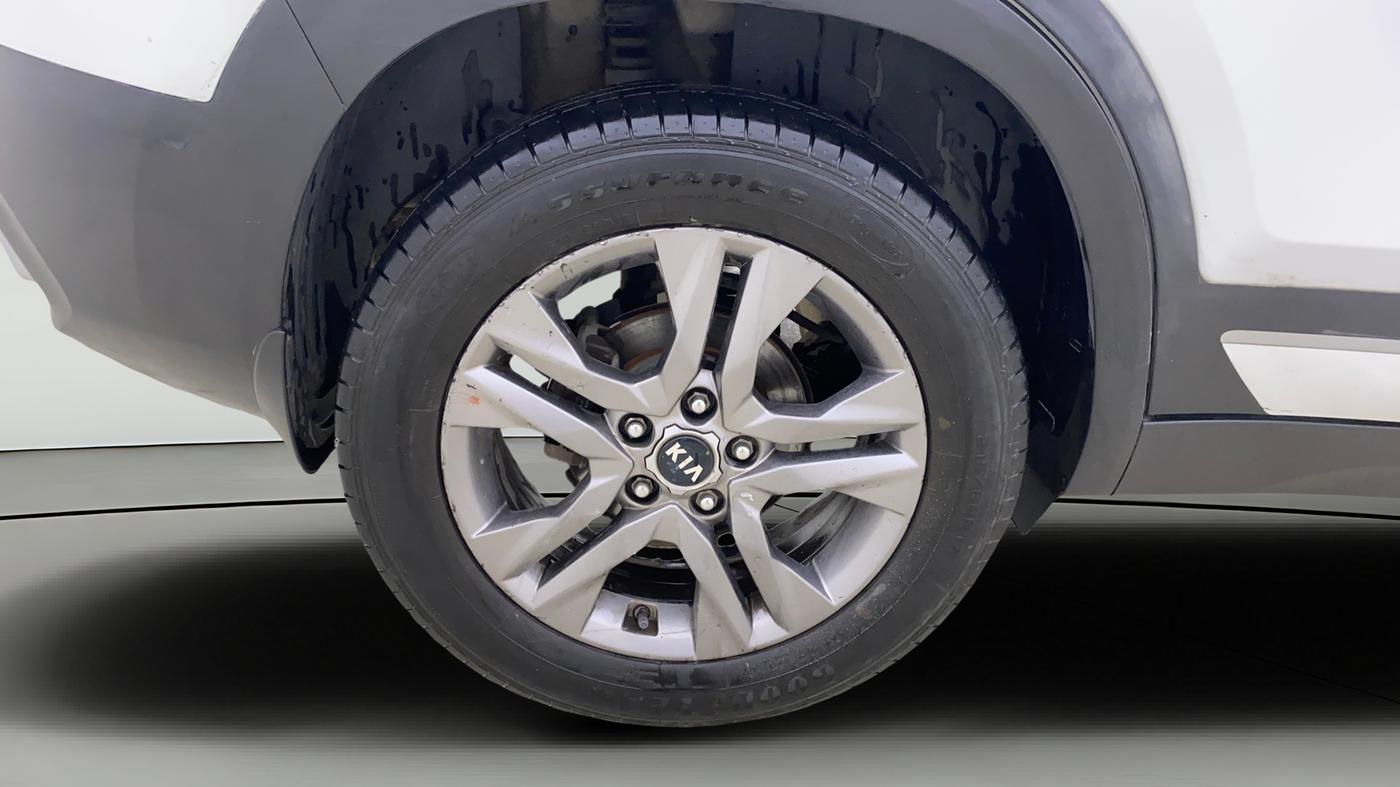2019 KIA SELTOS HTX 1.5 DIESEL, Diesel, Manual, 1,27,136 km, Right Rear Wheel