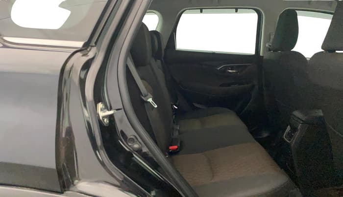 2025 Toyota URBAN CRUISER HYRYDER G (O) 2WD Hybrid 1.5L e-CVT, Hybrid, Automatic, 3,621 km, Right Side Rear Door Cabin
