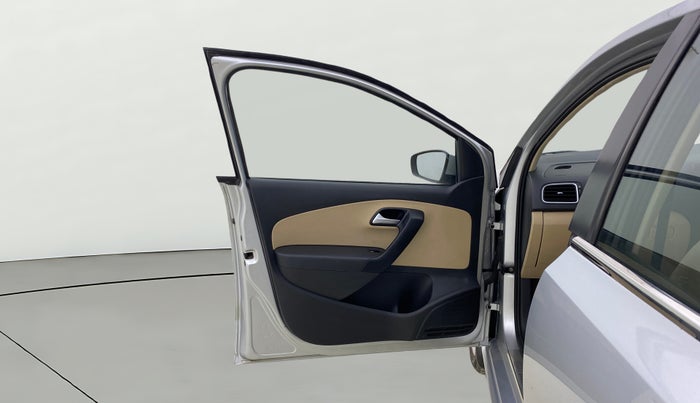 2017 Volkswagen Ameo HIGHLINE1.2L PLUS 16 ALLOY, Petrol, Manual, 70,031 km, LHS Front Door