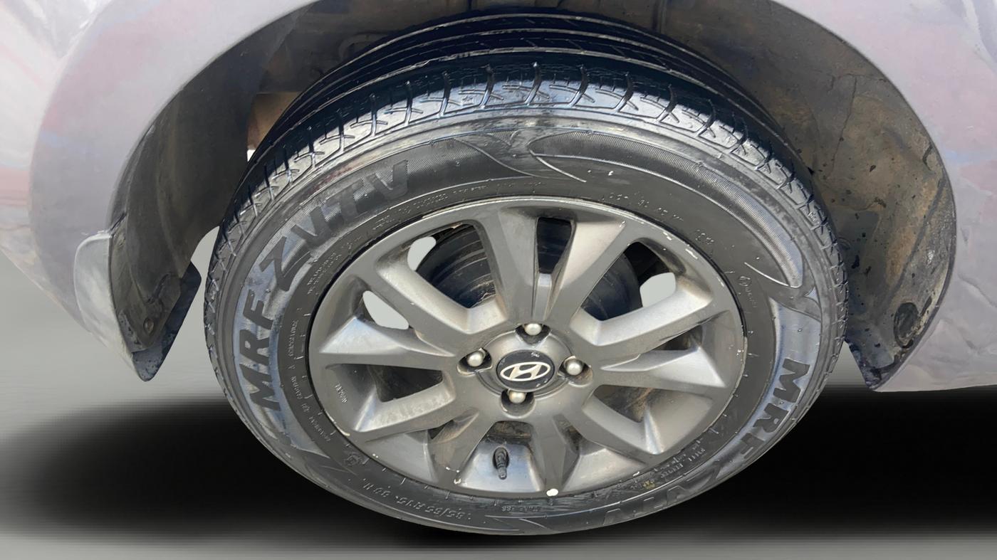 2019 Hyundai Elite i20 SPORTZ 1.2, Petrol, Manual, 49,952 km, Right Rear Wheel