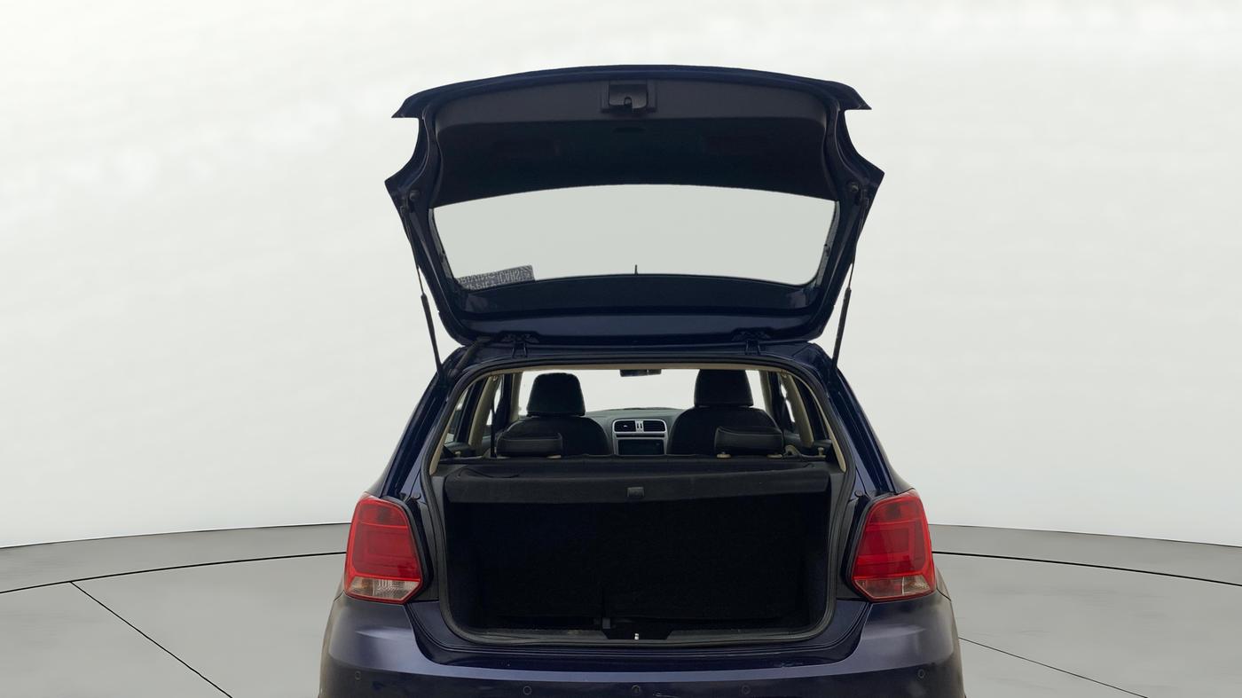 2015 Volkswagen Polo HIGHLINE1.5L, Diesel, Manual, 89,343 km, Boot Door Open