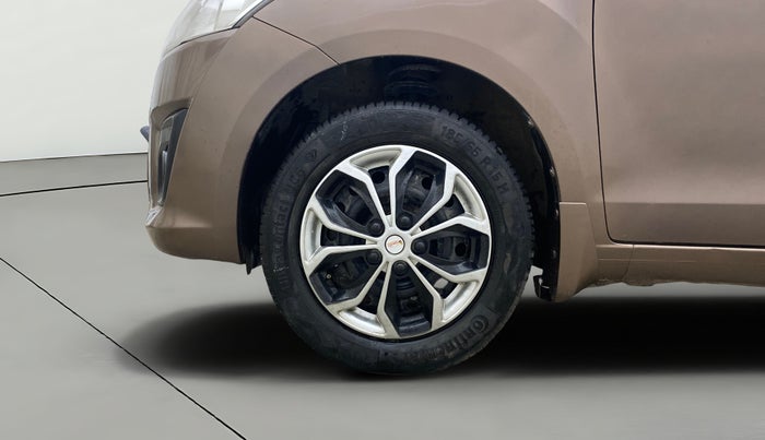 2014 Maruti Ertiga VXI ABS, Petrol, Manual, 1,11,542 km, Left Front Wheel