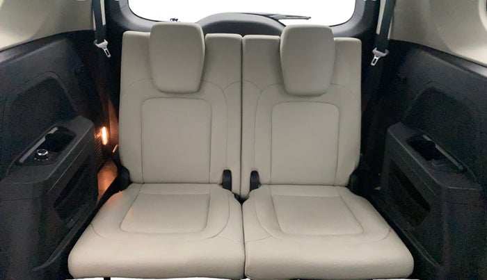 2021 Tata Safari XZ PLUS, Diesel, Manual, 87,025 km, Third Seat Row ( optional )