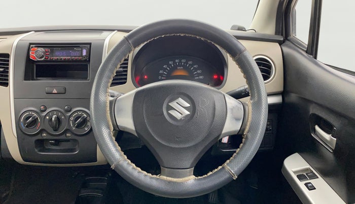 2013 Maruti Wagon R 1.0 LXI, Petrol, Manual, 68,260 km, Steering Wheel Close Up