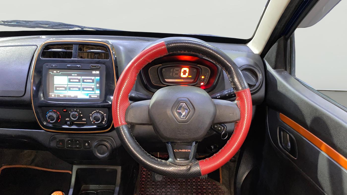 2017 Renault Kwid CLIMBER 1.0, Petrol, Manual, 53,829 km, Steering Wheel Close Up