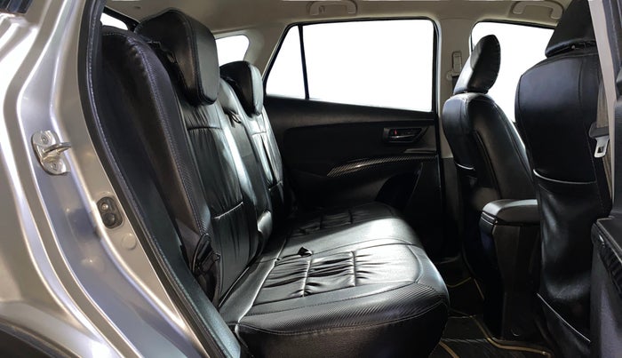 2016 Maruti S Cross ZETA 1.3, Diesel, Manual, 53,294 km, Right Side Rear Door Cabin