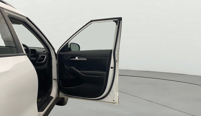 2023 KIA SELTOS  HTK PLUS 1.5 DIESEL IMT, Diesel, Manual, 54,097 km, RHS Front Door