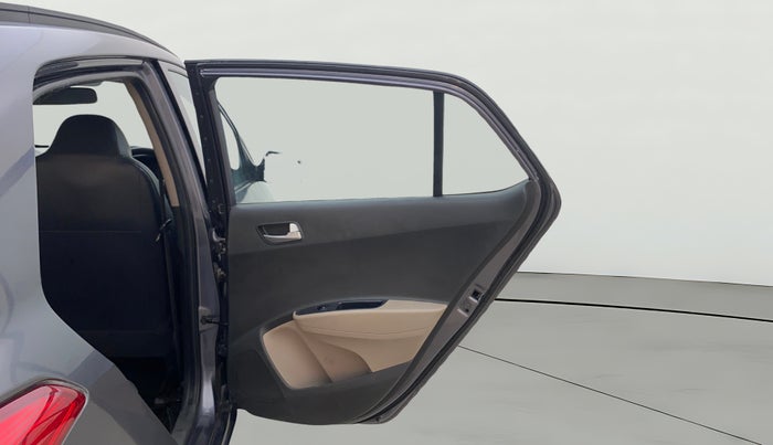 2016 Hyundai Grand i10 ASTA (O) AT 1.2 KAPPA VTVT, Petrol, Automatic, 71,494 km, RHS Rear Door