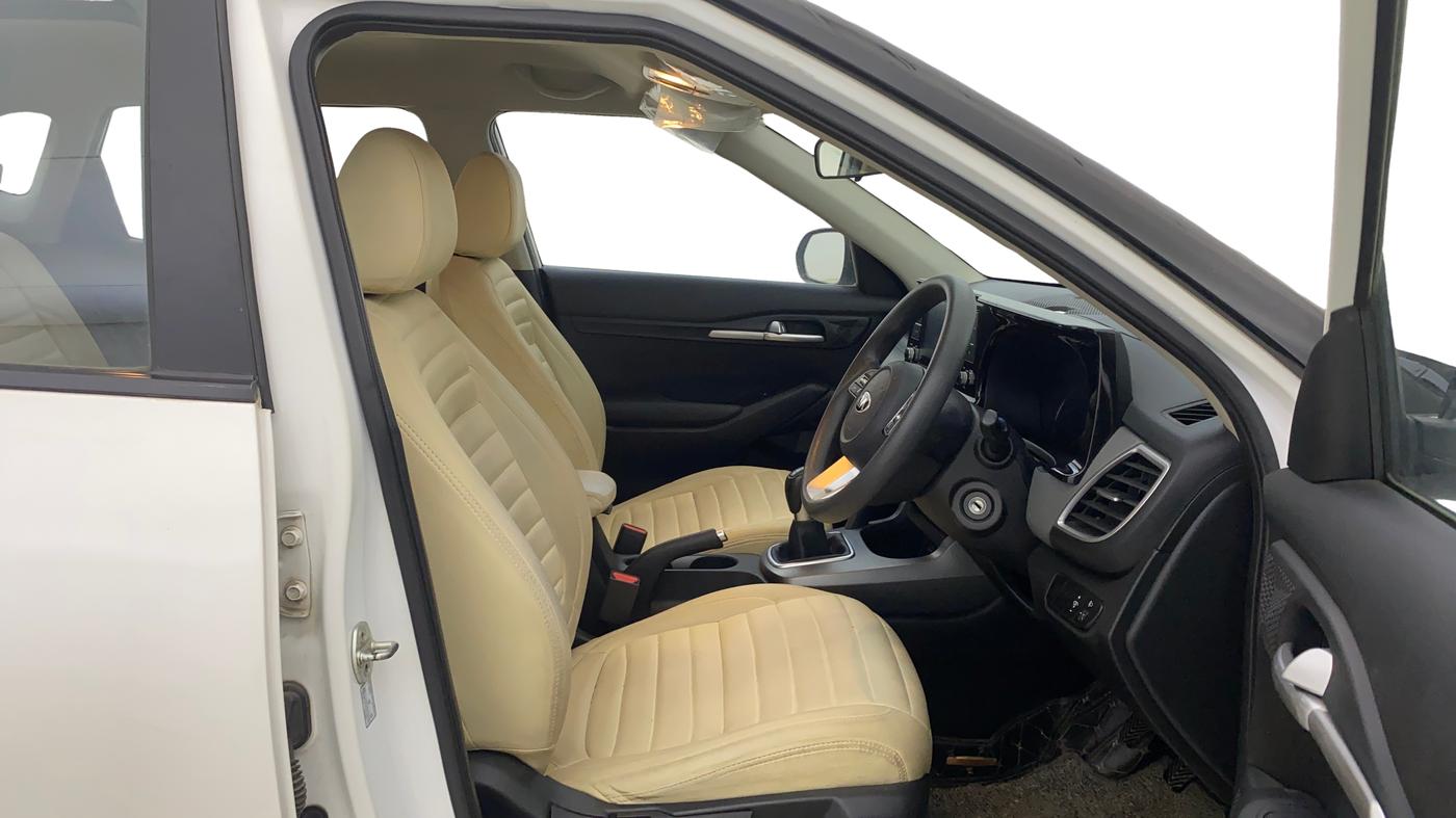 2020 KIA SELTOS HTK 1.5 PETROL, Petrol, Manual, 74,094 km, Right Side Front Door Cabin
