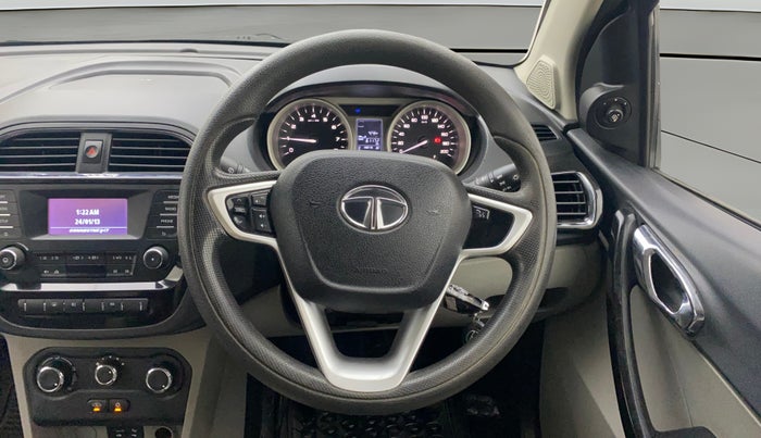2017 Tata Tiago XZ PETROL, Petrol, Manual, 61,170 km, Steering Wheel Close Up