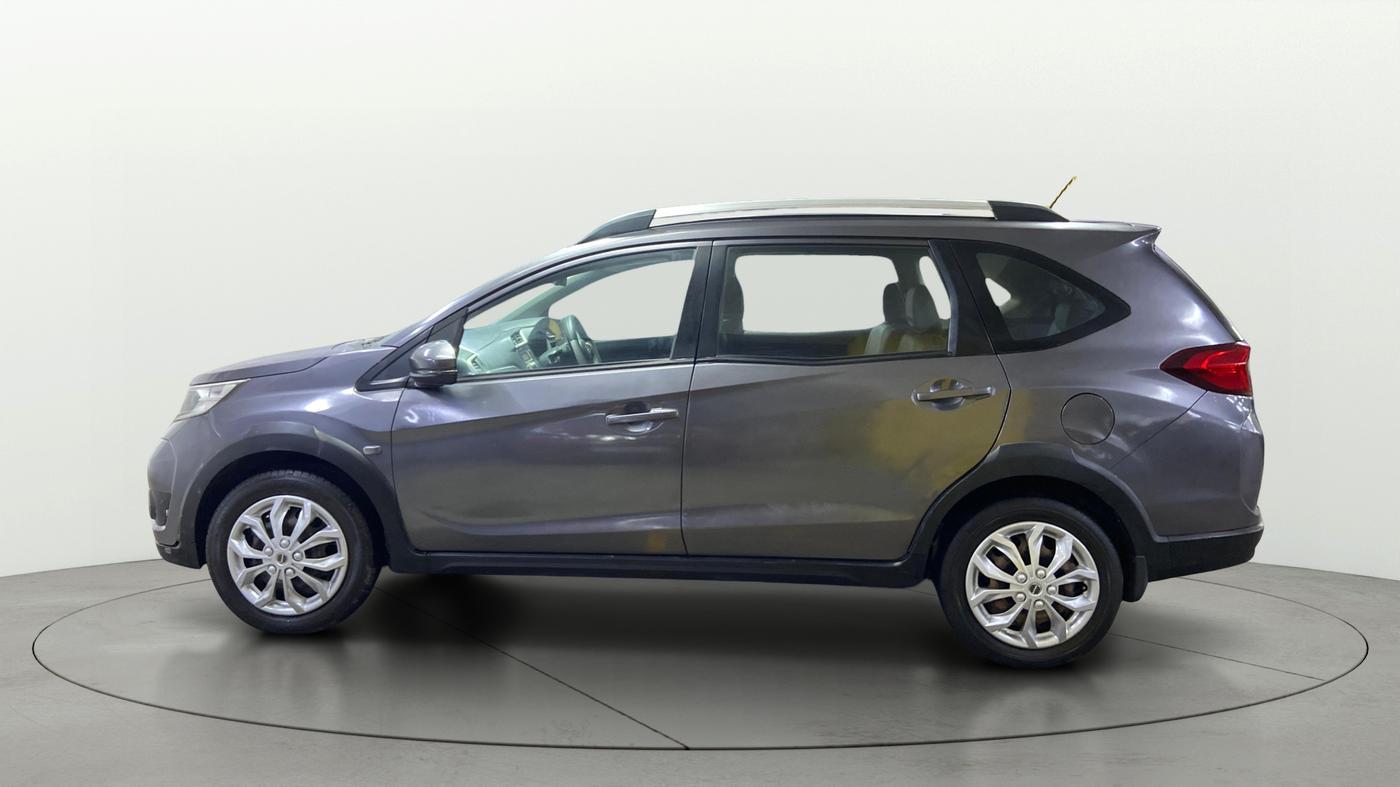 2017 Honda BR-V 1.5L I-VTEC S, Petrol, Manual, 1,12,887 km, Left Side