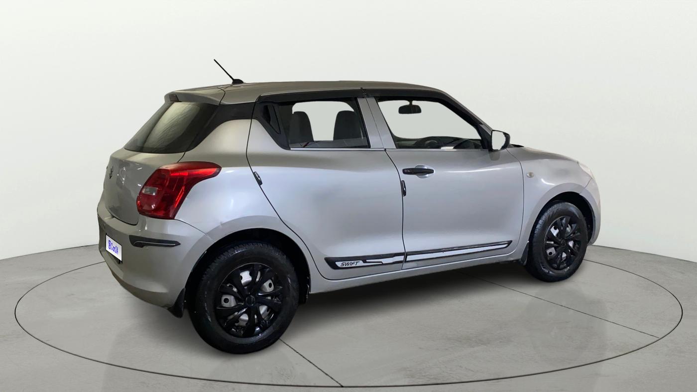 2022 Maruti Swift LXI, CNG, Manual, 91,300 km, Right Back Diagonal