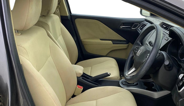 2018 Honda City 1.5L I-VTEC V MT, Petrol, Manual, 43,416 km, Right Side Front Door Cabin