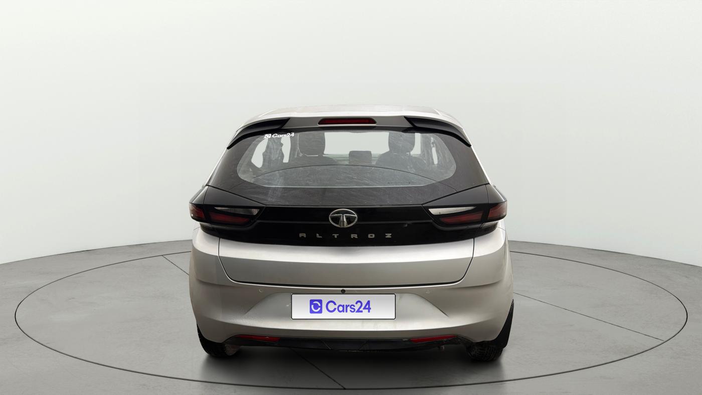 2020 Tata ALTROZ XE PETROL, Petrol, Manual, 33,599 km, Back/Rear