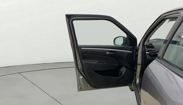 2013 Maruti Swift VXI, Petrol, Manual, 63,984 km, LHS Front Door