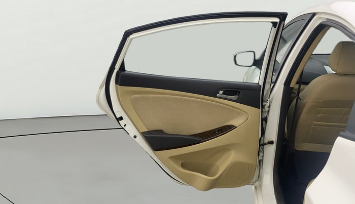 2016 Hyundai Verna 1.6 VTVT SX, Petrol, Manual, 82,845 km, LHS Rear Door