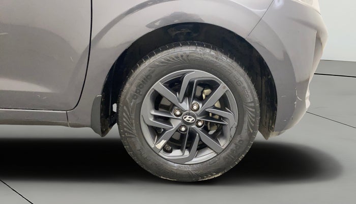 2022 Hyundai GRAND I10 NIOS SPORTZ AMT 1.2 KAPPA VTVT, Petrol, Automatic, 18,767 km, Right Front Wheel