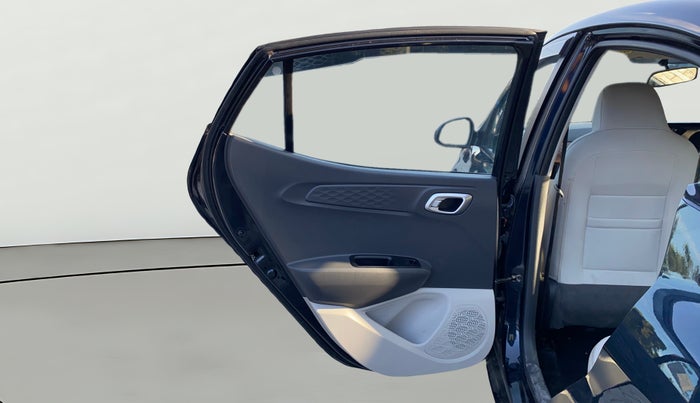 2024 Hyundai AURA SX 1.2 CNG, CNG, Manual, 16,272 km, LHS Rear Door