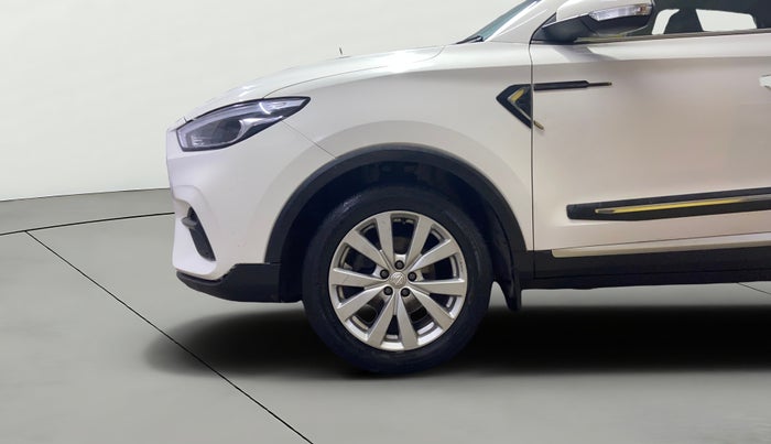 2022 MG ASTOR SMART 1.5 MT, CNG, Manual, 46,594 km, Left Front Wheel