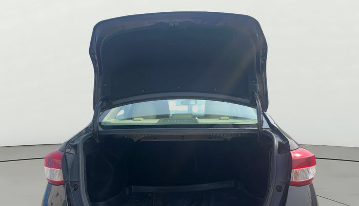 2019 Toyota YARIS J CVT, Petrol, Automatic, 45,451 km, Boot Door Open