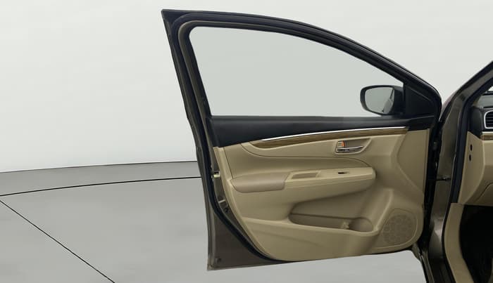 2018 Maruti Ciaz ALPHA  AT 1.5 SHVS PETROL, Petrol, Automatic, 35,118 km, LHS Front Door