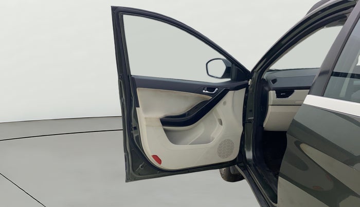 2022 Tata NEXON XZA PLUS SUNROOF PETROL, Petrol, Automatic, 35,118 km, LHS Front Door