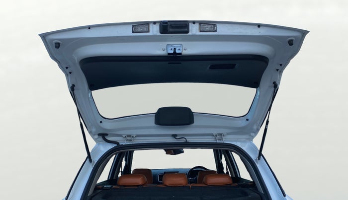 2024 Hyundai VENUE SX (O) 1.0 TURBO DCT, Petrol, Automatic, 80,263 km, Boot Door Open