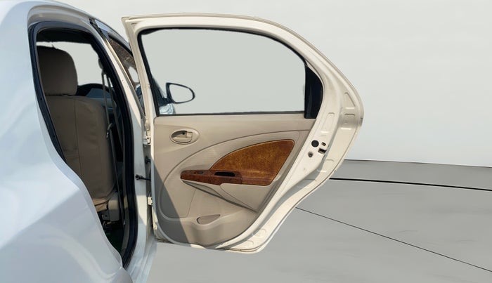 2014 Toyota Etios VD, Diesel, Manual, 25,949 km, RHS Rear Door