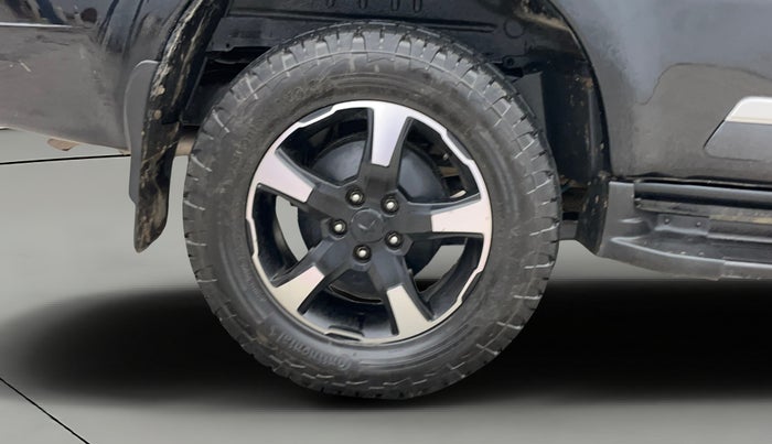 2023 Mahindra SCORPIO CLASSIC S11 7STR, Diesel, Manual, 43,948 km, Right Rear Wheel