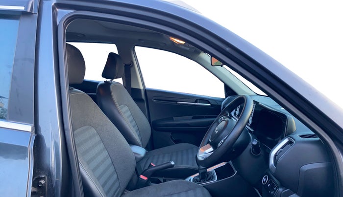 2023 KIA SONET HTK PLUS 1.0 IMT, Petrol, Manual, 22,001 km, Right Side Front Door Cabin