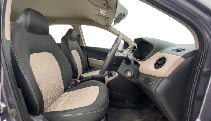 2015 Hyundai Grand i10 SPORTZ 1.2 KAPPA VTVT, Petrol, Manual, 33,844 km, Right Side Front Door Cabin