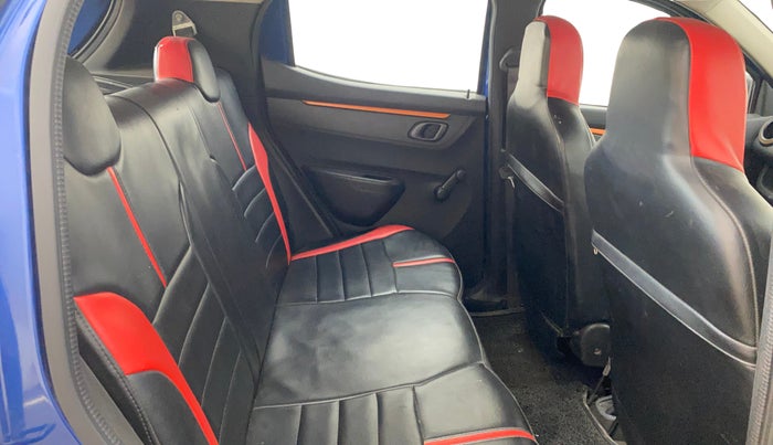 2018 Renault Kwid CLIMBER 1.0, Petrol, Manual, 63,246 km, Right Side Rear Door Cabin