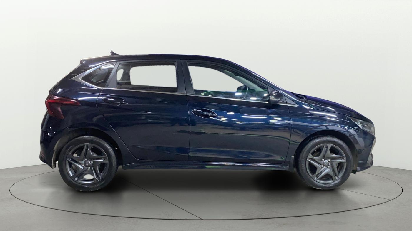 2023 Hyundai NEW I20 SPORTZ 1.2 MT, Petrol, Manual, 42,742 km, Right Side View