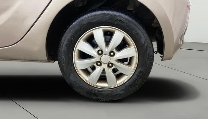 2014 Hyundai i20 ASTA 1.4 CRDI, Diesel, Manual, 1,41,234 km, Left Rear Wheel