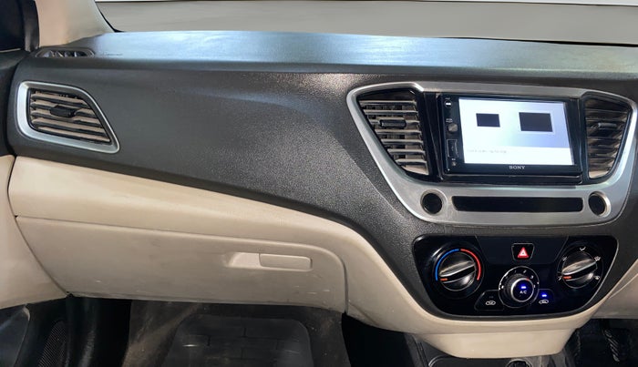 2018 Hyundai Verna 1.4 E PETROL, Petrol, Manual, 75,307 km, Air Conditioner