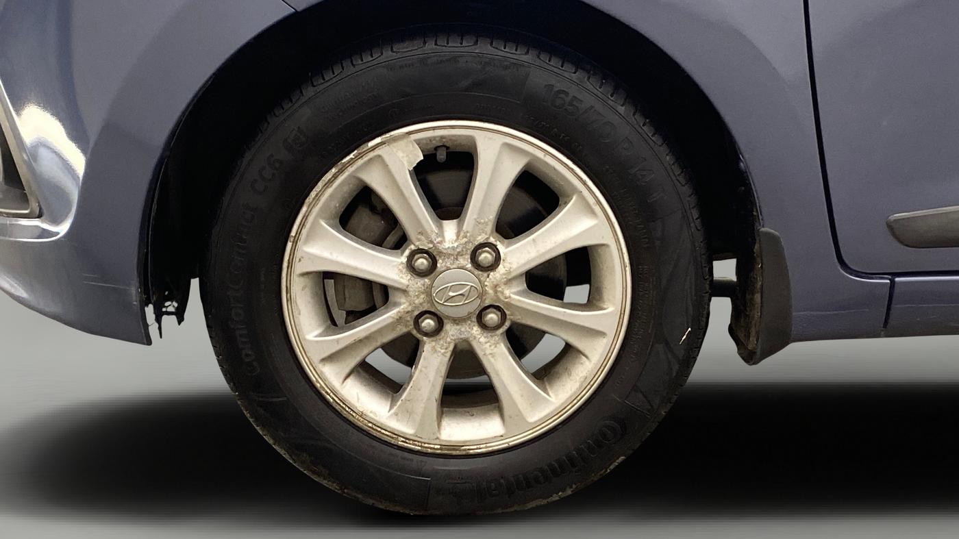 2016 Hyundai Grand i10 ASTA AT 1.2 KAPPA VTVT, Petrol, Automatic, 63,716 km, Left Front Wheel