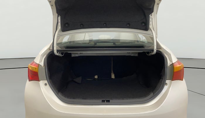 2015 Toyota Corolla Altis JS PETROL, Petrol, Manual, 62,153 km, Boot Open Zoomed View