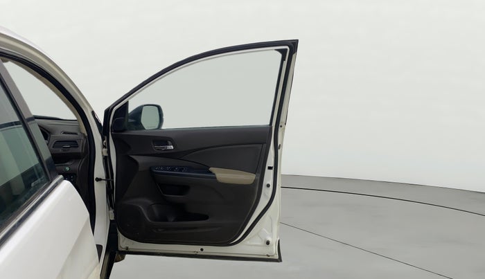 2015 Honda CRV 2.0L I-VTEC 2WD AT, Petrol, Automatic, 1,07,978 km, RHS Front Door