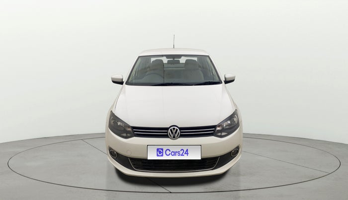 2013 Volkswagen Vento HIGHLINE 1.6 MPI, Petrol, Manual, 1,25,412 km, Front
