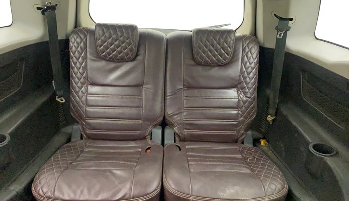 2019 Mahindra XUV500 W5, Diesel, Manual, 85,365 km, Third Seat Row ( optional )