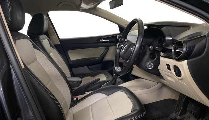 2022 Skoda SLAVIA AMBITION 1.0L TSI AT, Petrol, Automatic, 81,928 km, Right Side Front Door Cabin