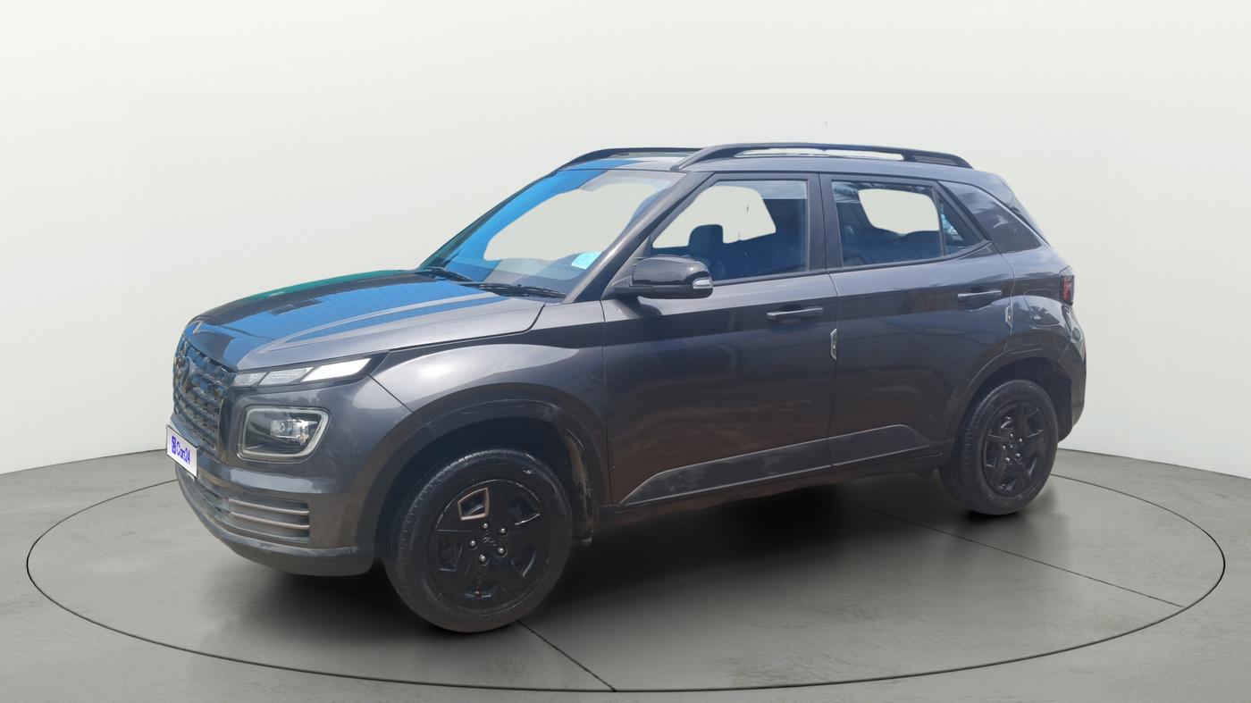 2024 Hyundai VENUE SX 1.2 KNIGHT EDITION, Petrol, Manual, 44,498 km, Left Front Diagonal