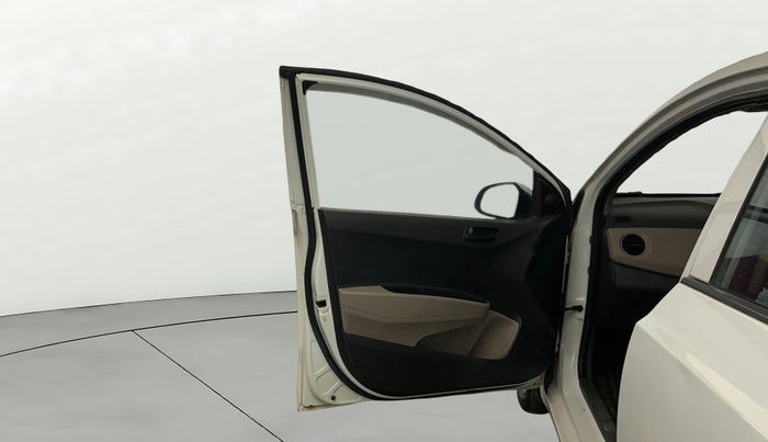 2017 Hyundai Grand i10 MAGNA 1.2 KAPPA VTVT, CNG, Manual, 72,918 km, LHS Front Door