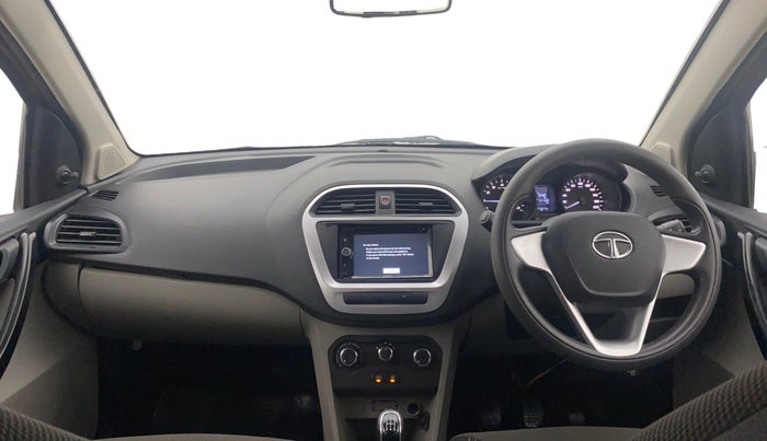 2017 Tata Tiago XM PETROL, Petrol, Manual, 51,187 km, Dashboard