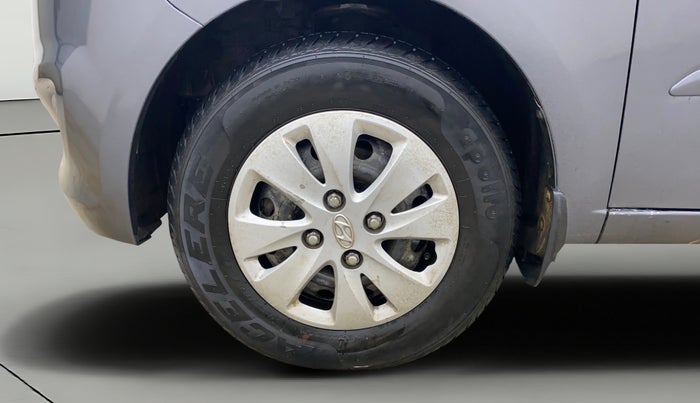 2012 Hyundai i10 SPORTZ 1.2 AT, Petrol, Automatic, 16,568 km, Left Front Wheel