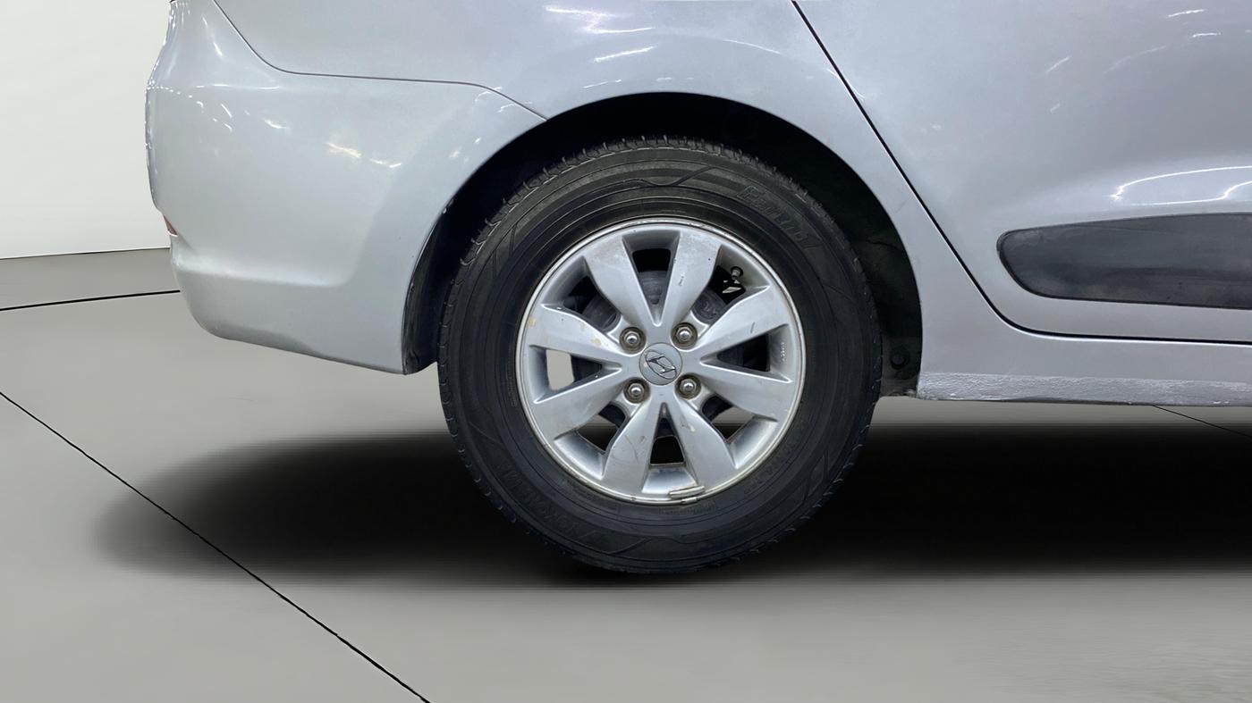 2014 Hyundai Xcent S (O) 1.2, Petrol, Manual, 79,559 km, Right Rear Wheel